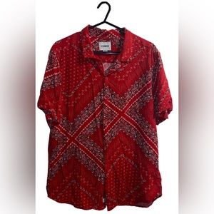 COMO MAN RED BANDANA VOLLAR BUTTON DOWN SHIRT SIZE LARGE